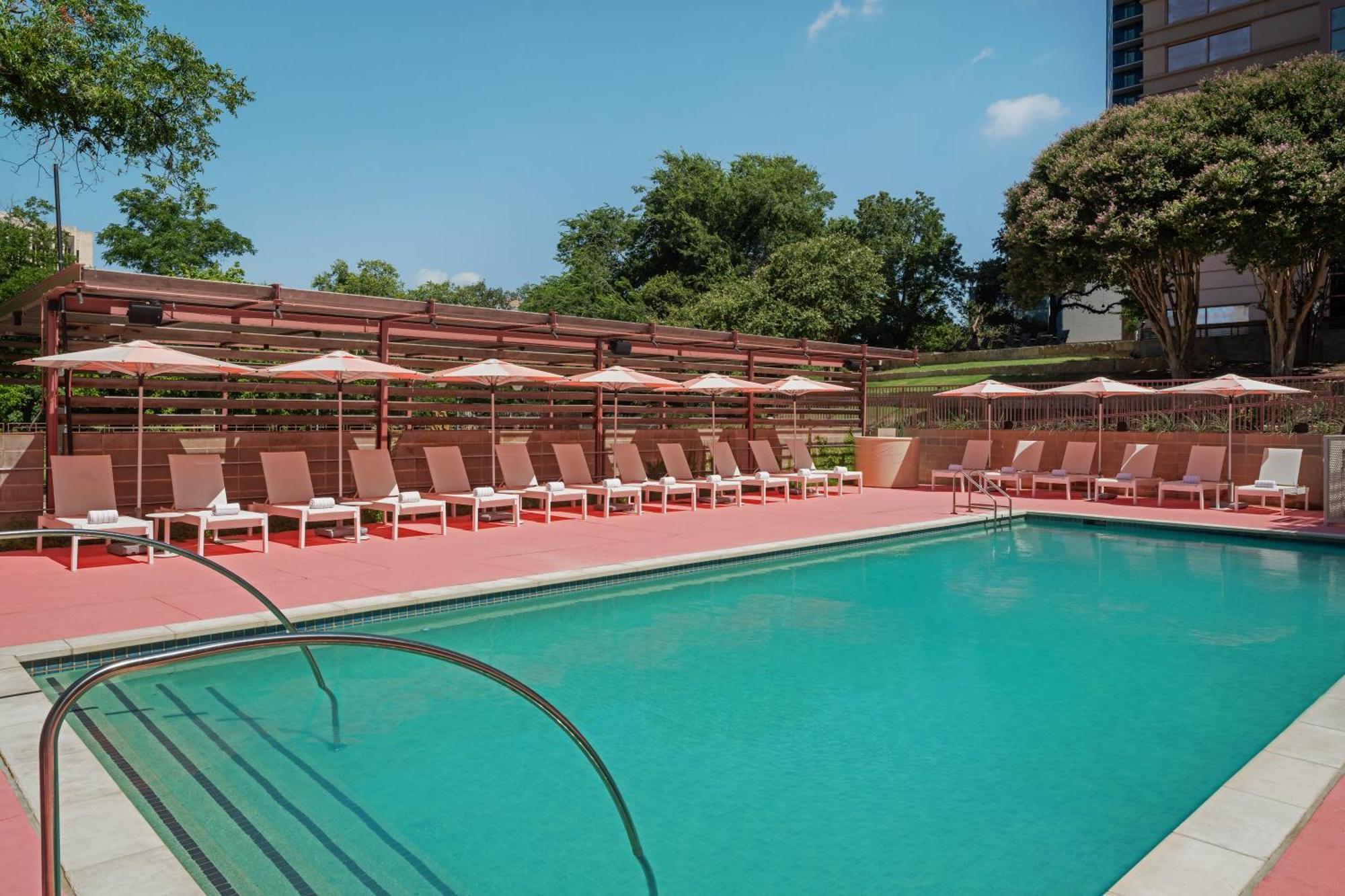 Downright Austin, A Renaissance Hotel Eksteriør billede